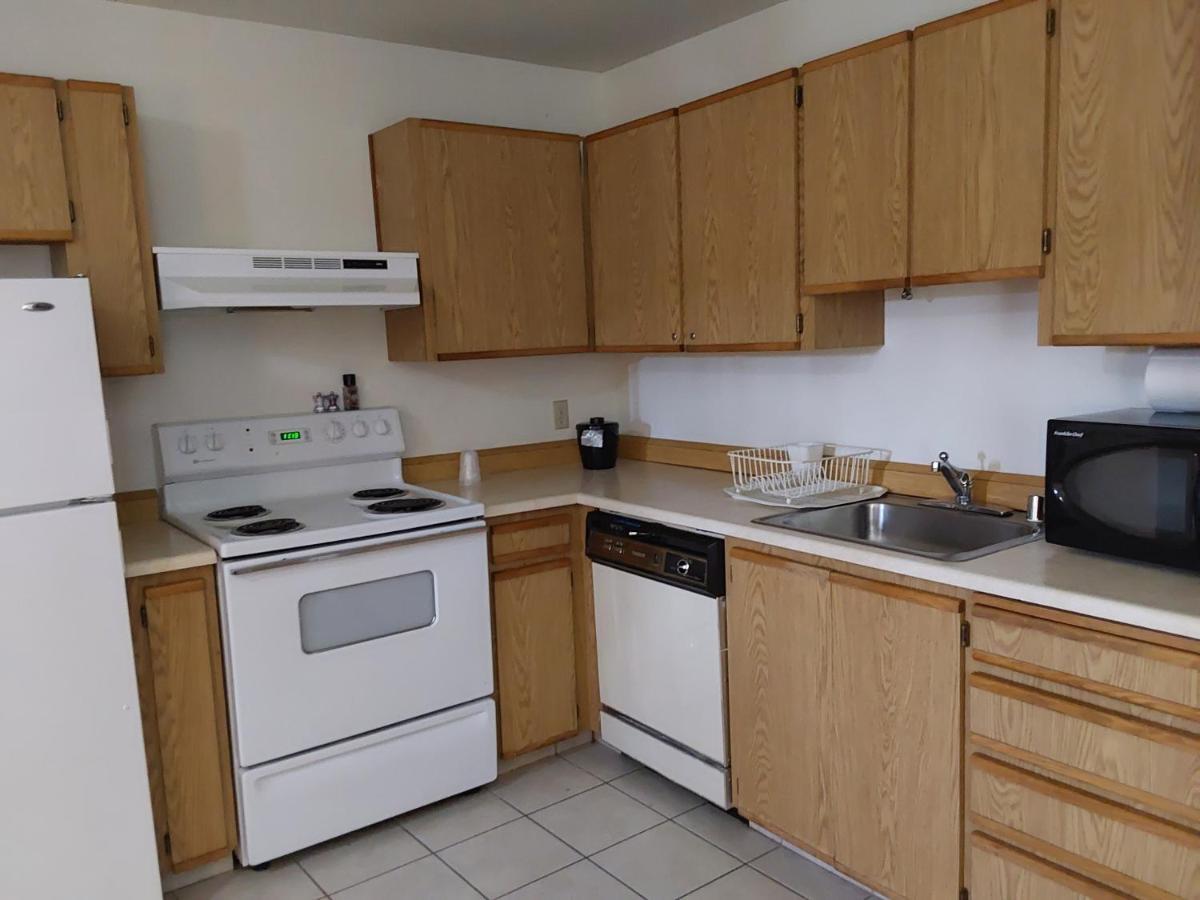 בלינגהאם Lavissh Inn And Suites מראה חיצוני תמונה
