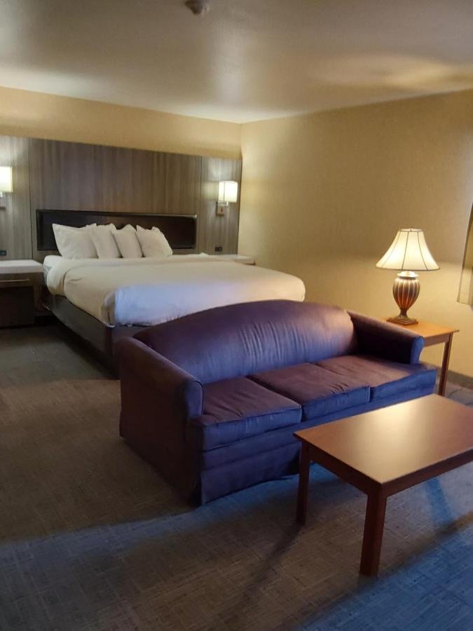 בלינגהאם Lavissh Inn And Suites מראה חיצוני תמונה