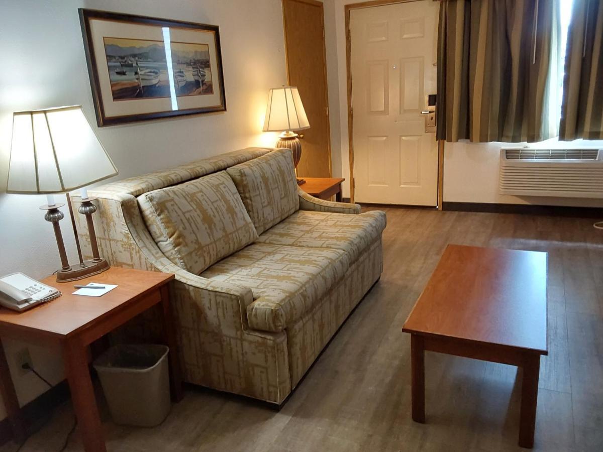בלינגהאם Lavissh Inn And Suites מראה חיצוני תמונה