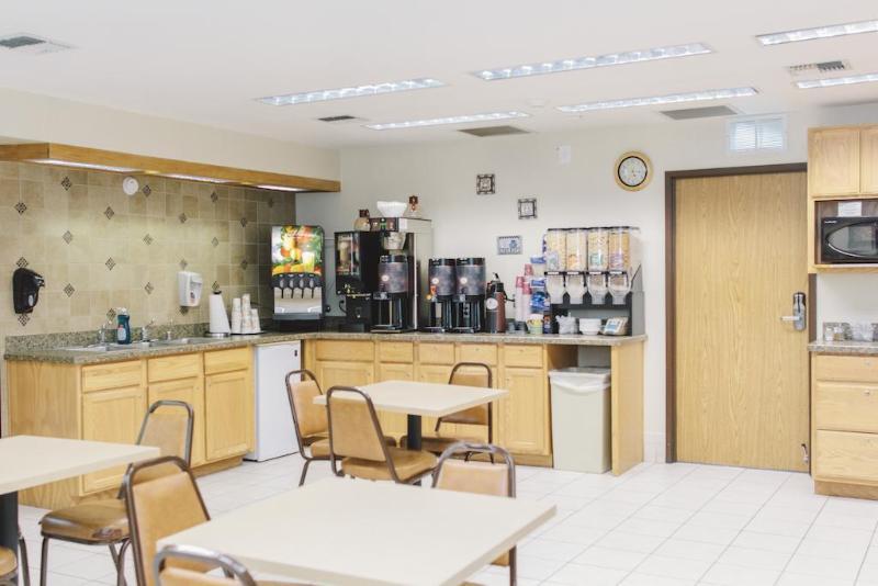 בלינגהאם Lavissh Inn And Suites מראה חיצוני תמונה